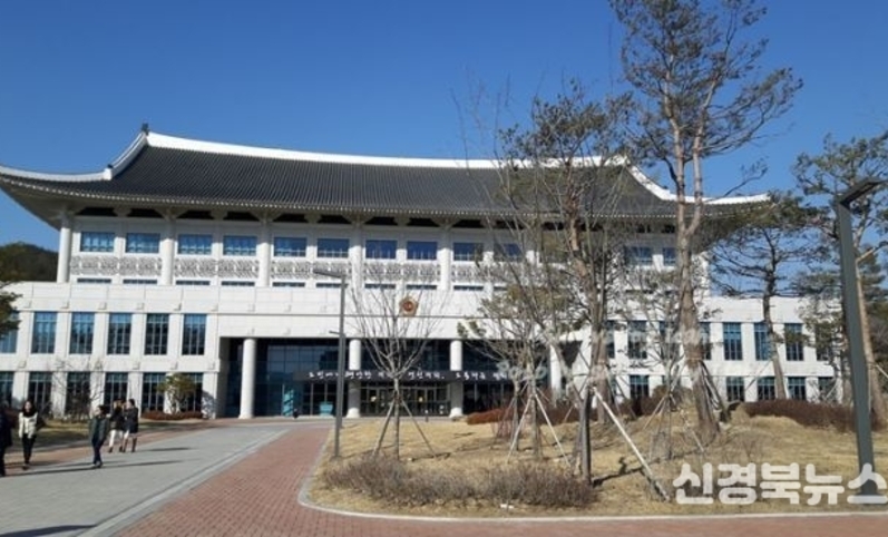 경북도지사후보 ,6파전.이철우.임재원.이강덕.최경환.임이자.백승주.피티기는혈전.너무한거이나,,,