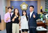 김천시의회, 태권도 금메달리스트 황인서 선수 격려