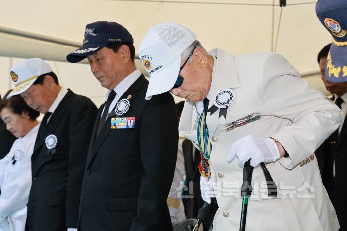 [크기변환]2024 06 06 현충일 추념식(사회복지과)232.JPG