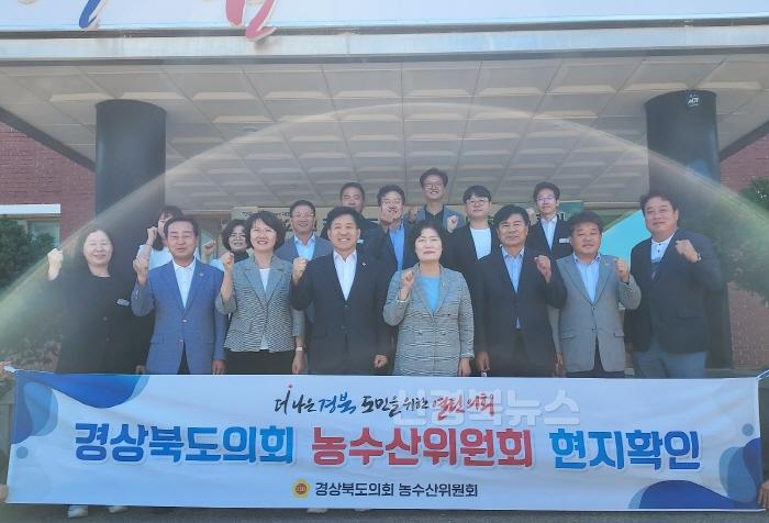 [크기변환]2.농수산위원회 현지확인.jpg
