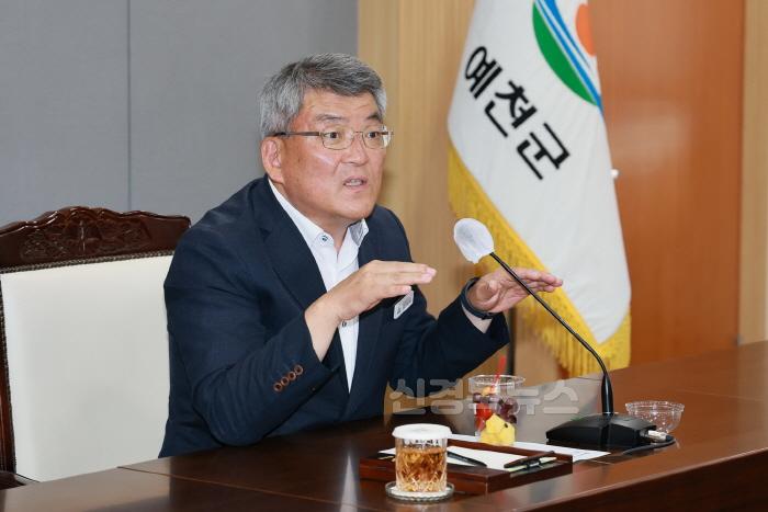 [크기변환]2024 06 11 민원담당자 소통간담회(종합민원과)57.JPG