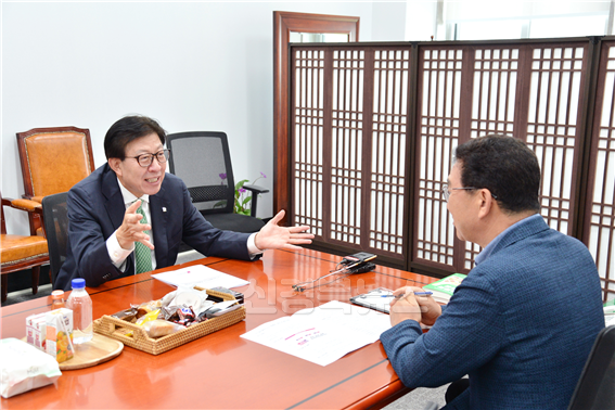 image02.png