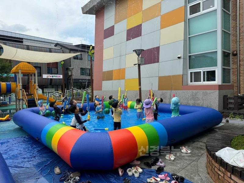 [꿈빛유] 첨벙첨벙 신나는 물놀이2.jpg
