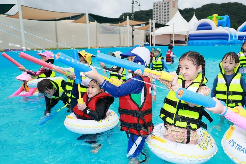 한천 어린이물놀이장 개장전 시험가동(체육사업소)26 (4).JPG
