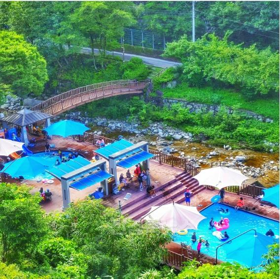 1._김천수도산_자연휴양림_물놀이장.jpg