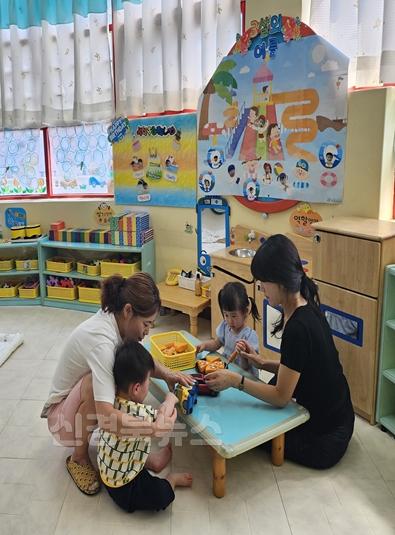 [아이돌봄과아이 맡길 곳 고민…365 돌봄 어린이집으로 해결하세요1.jpg