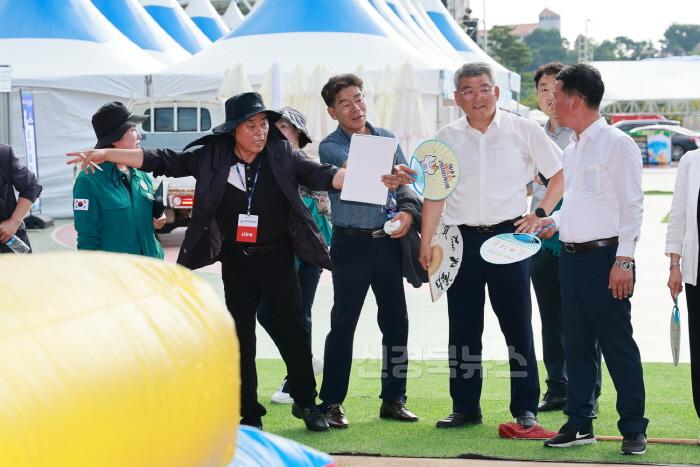 [크기변환]2024 08 14 곤충축제 현장점검(문화관광과)528.JPG