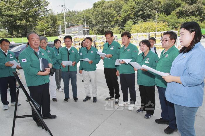 [크기변환]경제도시위원회_현장방문(안동시생활자원회수센터외) (1).jpg
