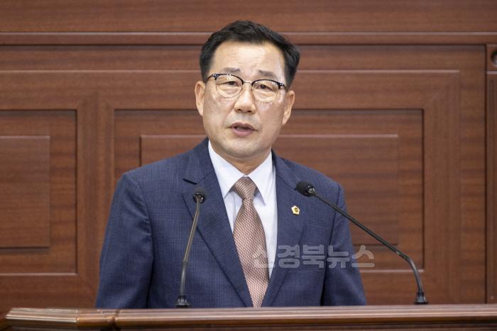 [크기변환]김일수_의원님_도정질문_사진.jpg