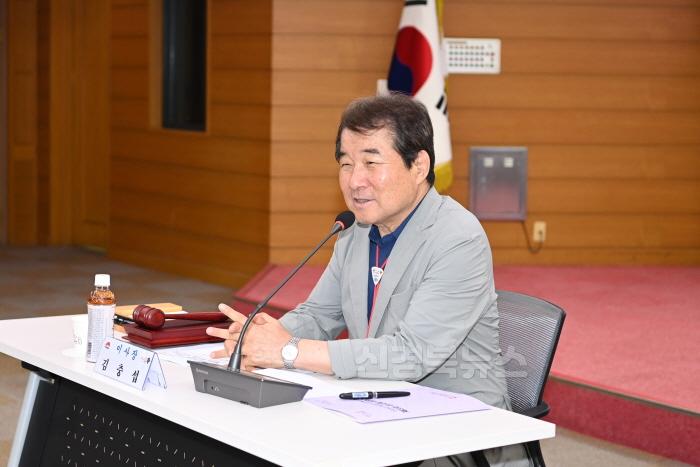 [크기변환]김천시민의 삶의 질 향상과 복지 발전을 위해 최선!!-복지기획과(사진1).JPG
