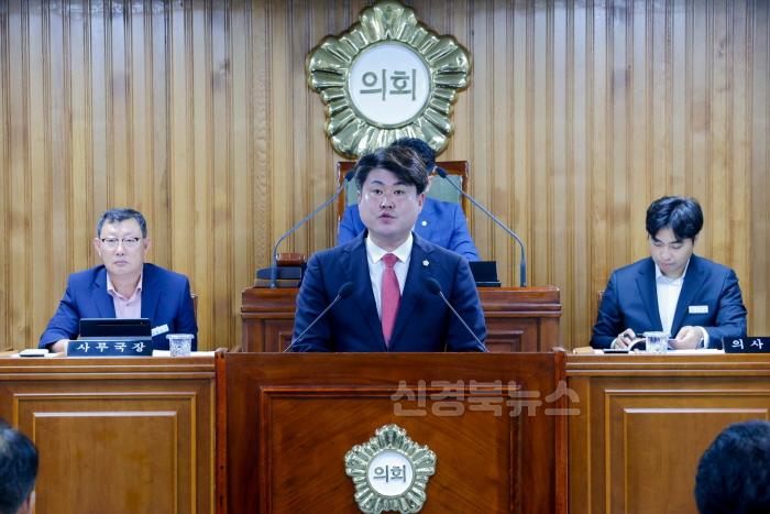 [크기변환]20240906 100928 제286회 임시회 제2차 본회의.jpg