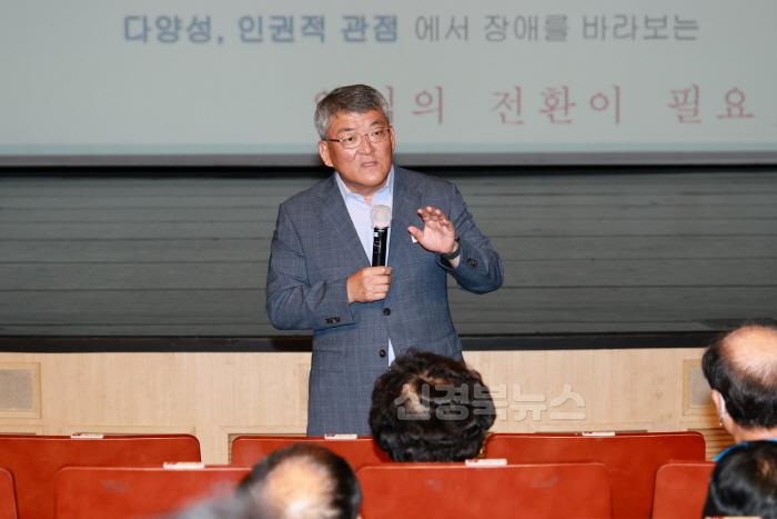 [크기변환]2024 09 09 노인일자리 사회서비스형 참여자 직무교육(주민행복과)96.JPG