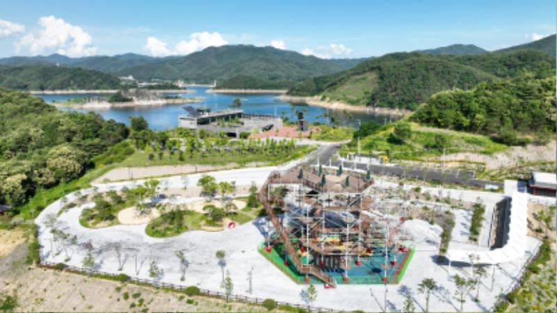 영주-1-2 영주호 어드벤처캐슬 전경.jpg