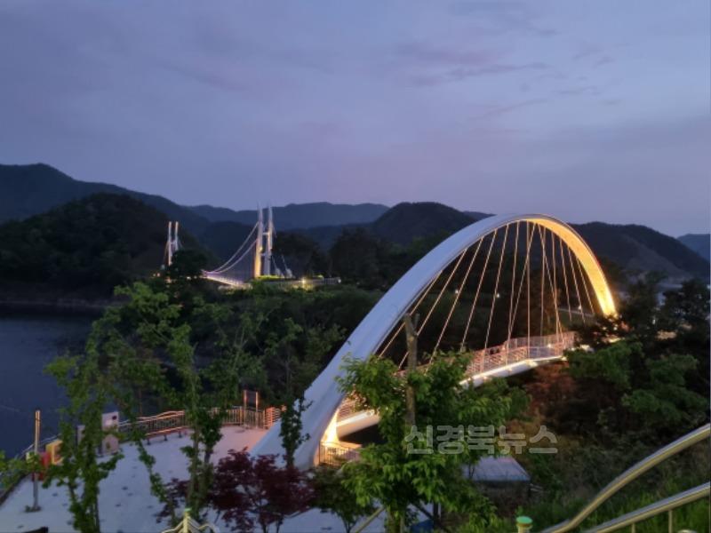 영주-1-2 영주호 용마루공원 야경.jpg