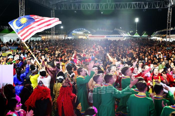 [크기변환]0926 2024 안동국제탈춤페스티벌 27일 개막 (3).jpg