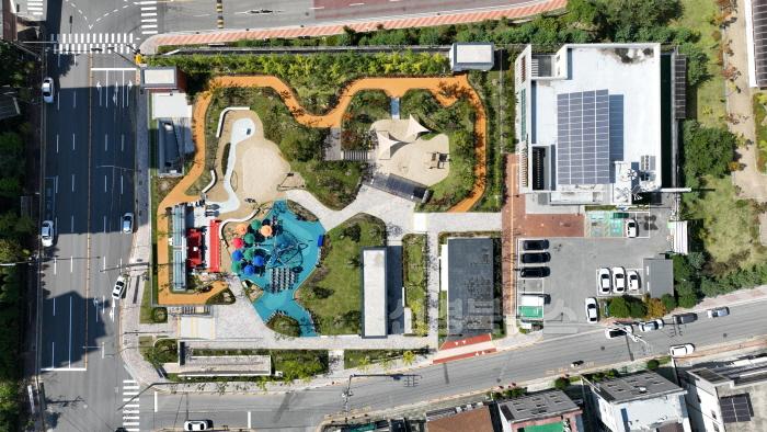 [크기변환]영주-1-3 가흥어린이테마공원이 개장식을 갖고 본격 운영된다(항공전경).jpg