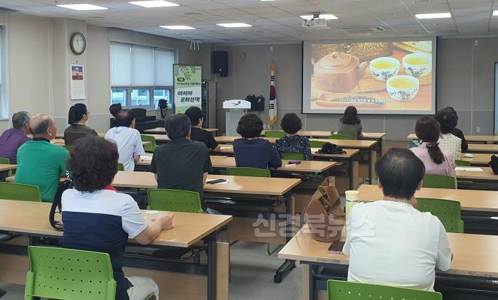 [크기변환]1 [사진] 배움의 계절 10월, 영천시 평생학습관은 배움으로 무르익어 가는 중! (5).JPG