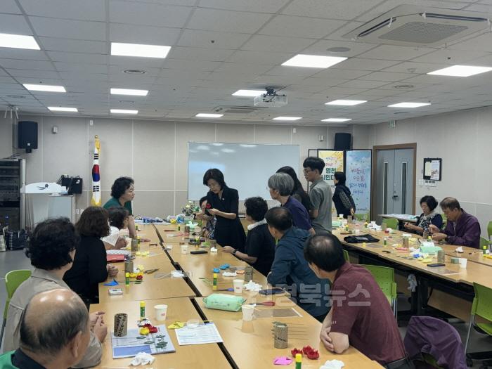 [크기변환]1 [사진] 배움의 계절 10월, 영천시 평생학습관은 배움으로 무르익어 가는 중! (3).jpg