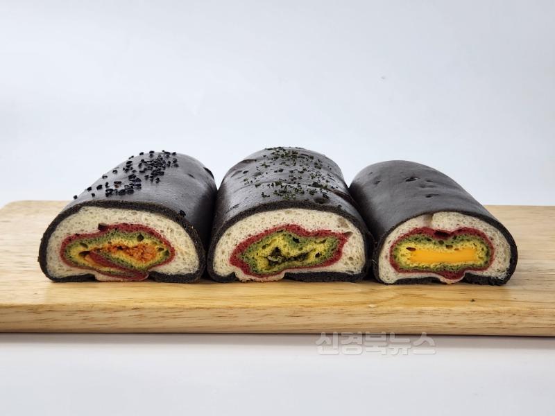천국의 맛, ‘김천 김밥 빵’, 웃음도 빵!-농식품유통과(사진1, 불닭맛, 바질맛, 치즈맛).jpg