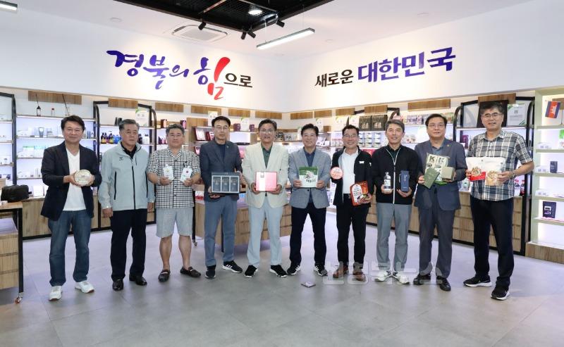 캄보디아_방문사진4.jpg