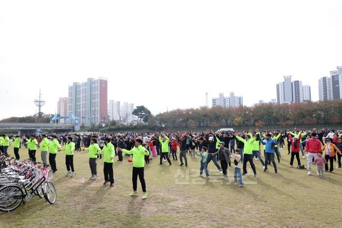 [크기변환](상주시 새마을체육과)상주시민건강걷기대회 개최 (2).JPG