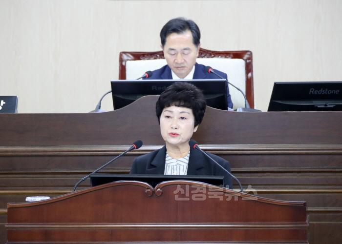 [크기변환]4-2 사진(제297회 임시회).jpg