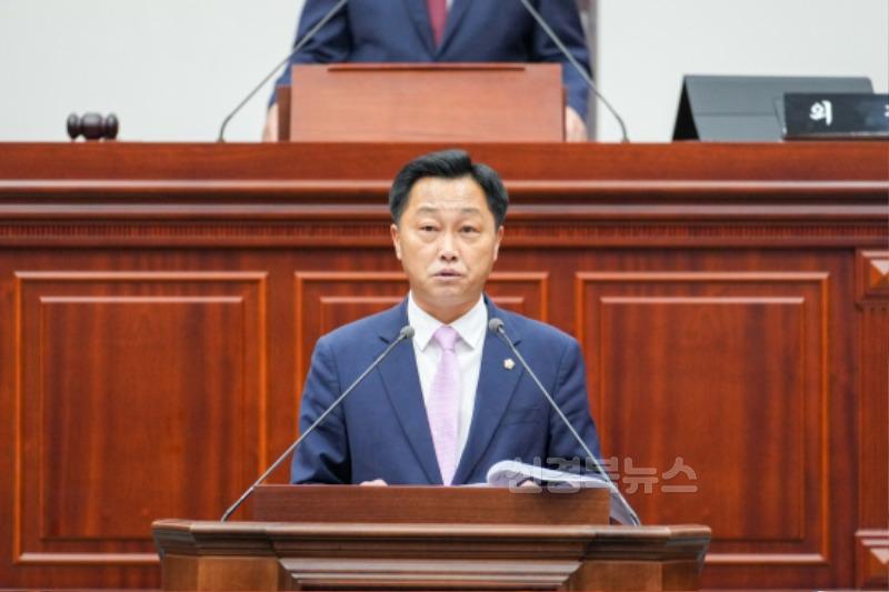 [사진]제286회 임시회 제1차 본회의 5분자유발언(김항규 의원).jpg