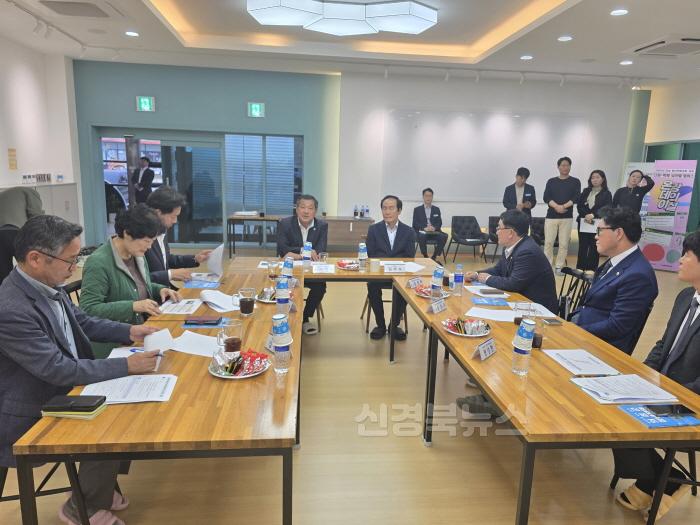 [크기변환]저출생지방소멸극복특별위원회_현지확인_사진2.jpg