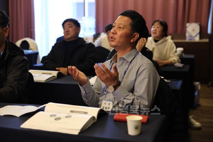 [크기변환](예천군)의회 제2차 정례회 대비 하반기 의정연수 (1).jpg