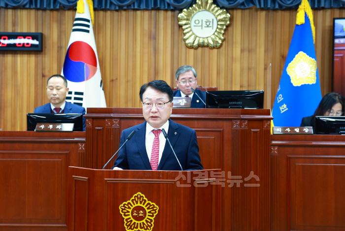 [크기변환]손병복 울진군수  군민 행복을 위한 2025년 군정운영 방향 제시4.jpg