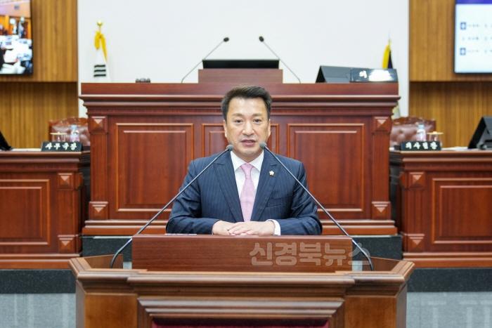 [크기변환][사진]제287회 제2차 정례회 제1차 본회의 5분 자유발언(최재필 의원).jpg