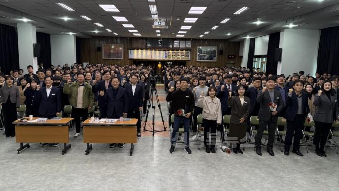 [크기변환]1. 문경시, 2024 신성장 동력 TF팀 성과보고회 개최.jpeg