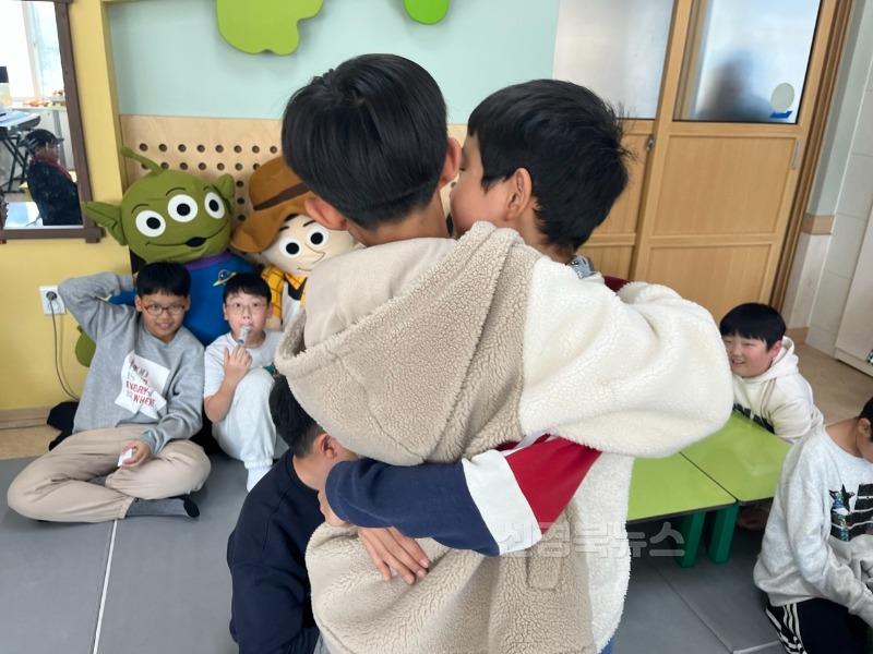 낙동초-너의 수호천사가 되어 줄게1.jpg