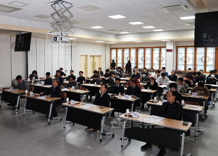 [크기변환]2-3 사진(영양군， 청년정책 기본계획 수립 용역 최종보고회 개최) v1.0.jpg