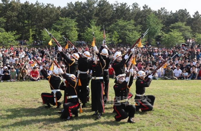 [크기변환]241223 사계절 축제로 활기찬 도시 포항, 올해도 다채로운 축제로 빛났다2.JPG