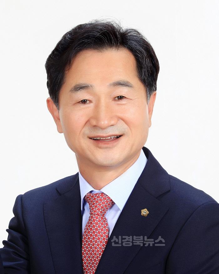 [크기변환]영양군 의회 김영범 의장.jpg