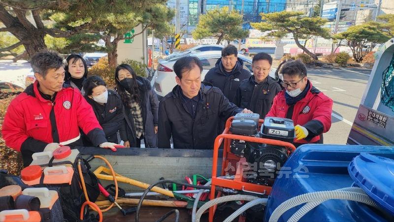 대곡동 산불기계화 진화훈련 실시-대곡동(사진1, 기계화장비 작동방법1).jpg