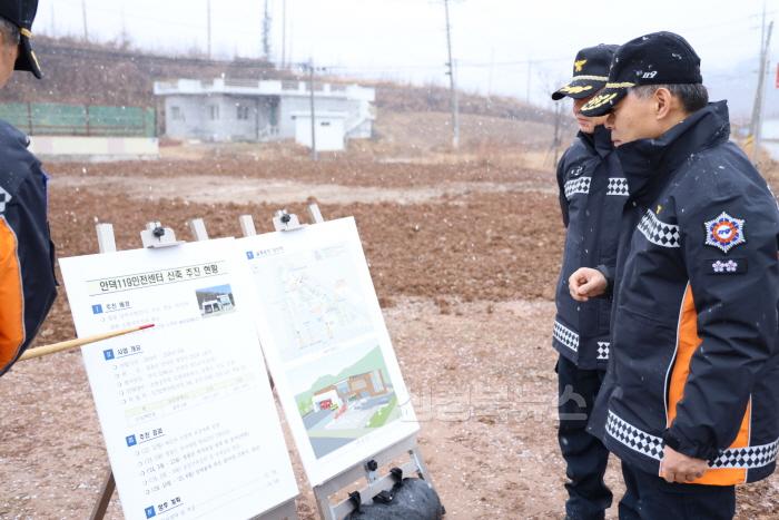 [크기변환]2025.1.6.청송소방서, 박성열 경북소방본부장 안덕센터 신축부지 현장점검.JPG