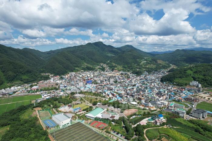 [크기변환]1-2 사진(영양군, 도시정주환경의 미래를 조감하다).jpg