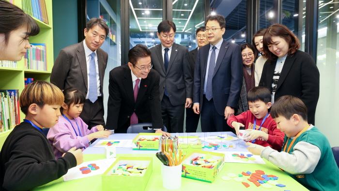 [크기변환]1.10_K-공공보듬_1호_업무협약식_및_개소식5.jpg