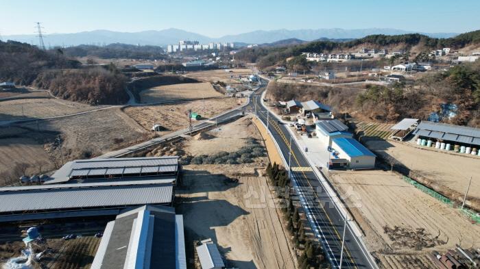 [크기변환]영주-1 영주시, 시도 및 농어촌도로 정비사업 추진(개선도로 전경).JPG