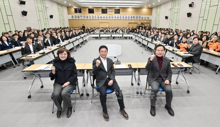 [크기변환]3._전략시책회의3.jpg