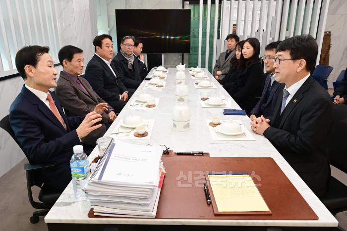 [크기변환]01.16-추가1 보도자료(국가유산청장, 대가야 역사도시 고령군 방문)(1).jpg
