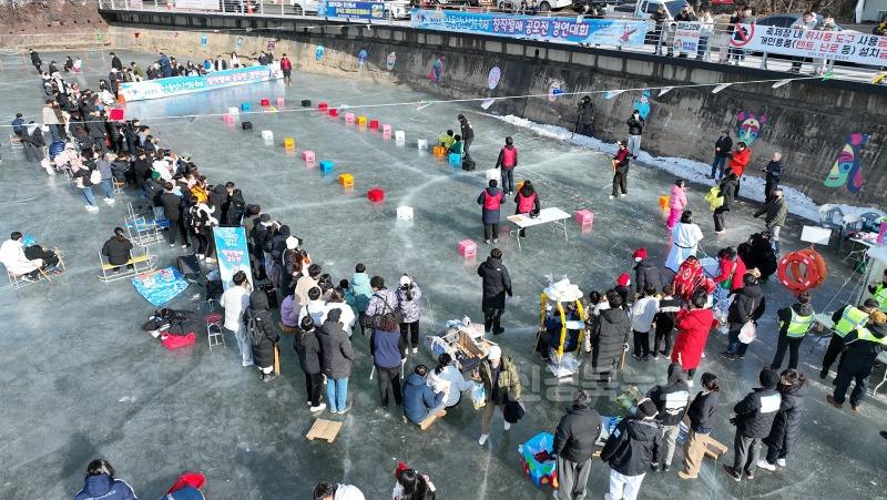 0121 ‘2025 안동암산얼음축제’ 본격 개장 (2).JPG