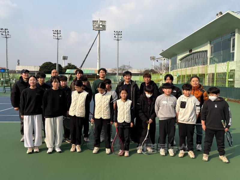 20250123 봉화교육지원청, 봉화교육지원청, 학교 운동부 합동 제주도 전지훈련 실시 (봉화교육지원청) (1).jpeg