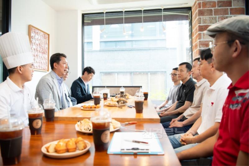 [기술개발과]구미시 밀산업발전협의체 제품개발 관련 간담회(2023.08.24).jpg