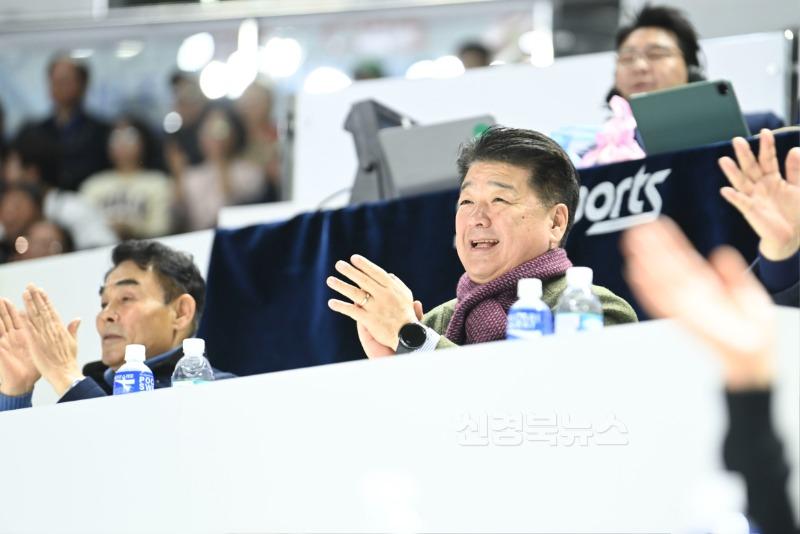 2025-01-28 하이패스 배구단 홈경기 김천시의회의날DSC_4348_1.jpg