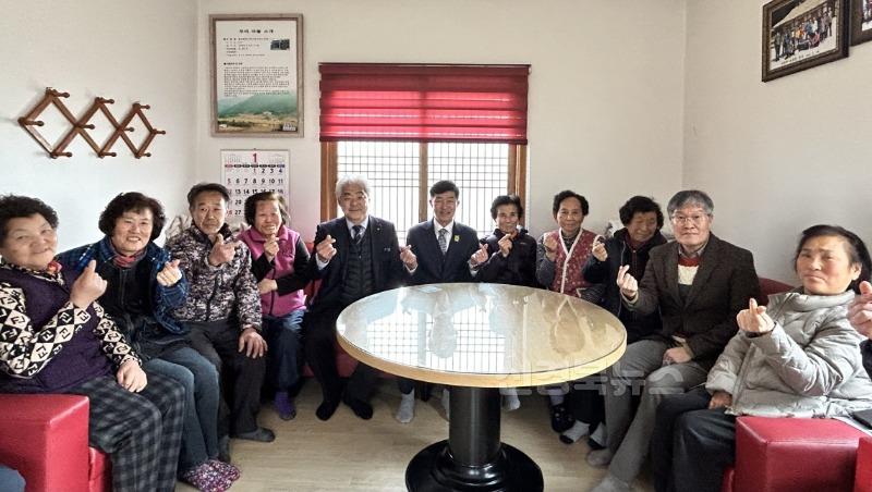 매전면)매전면, 경로당 순회 방문… 어르신들과 소통 강화.jpg