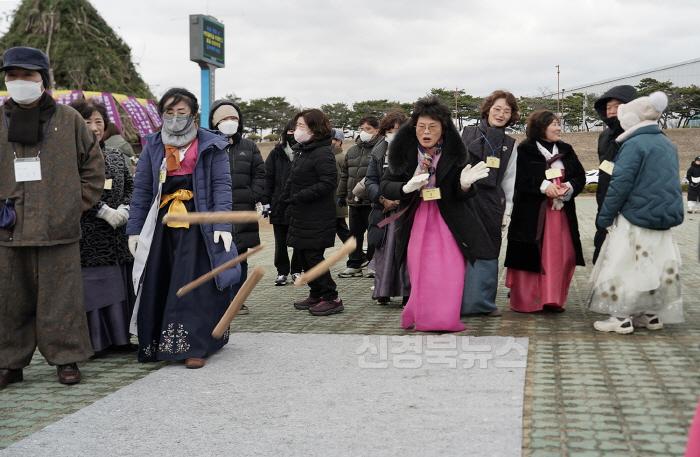 [크기변환]0211 안동시  2025 을사년 정월대보름 달맞이행사 개최 (3).jpg
