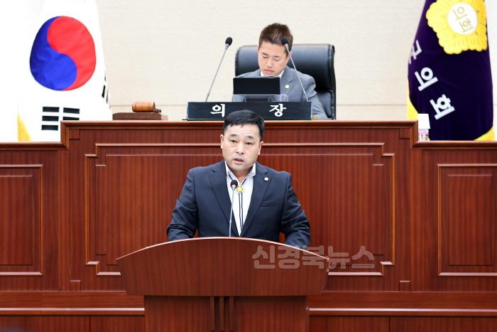 [크기변환]성주군사진(성주군의회 제288회 임시회 개회 올해 의정활동 본격화 )-2.jpg